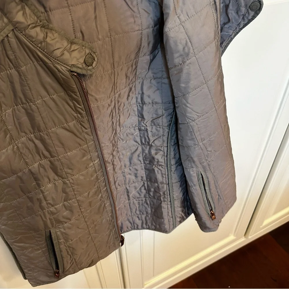 Closed Luxury Designer Brand‎ Women’s Grey Reversible Quilted Nylon Vest Pockets